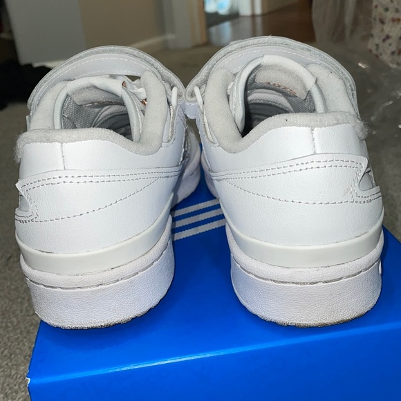 Adidas Forum Low Size 6 - Picture 10 of 13